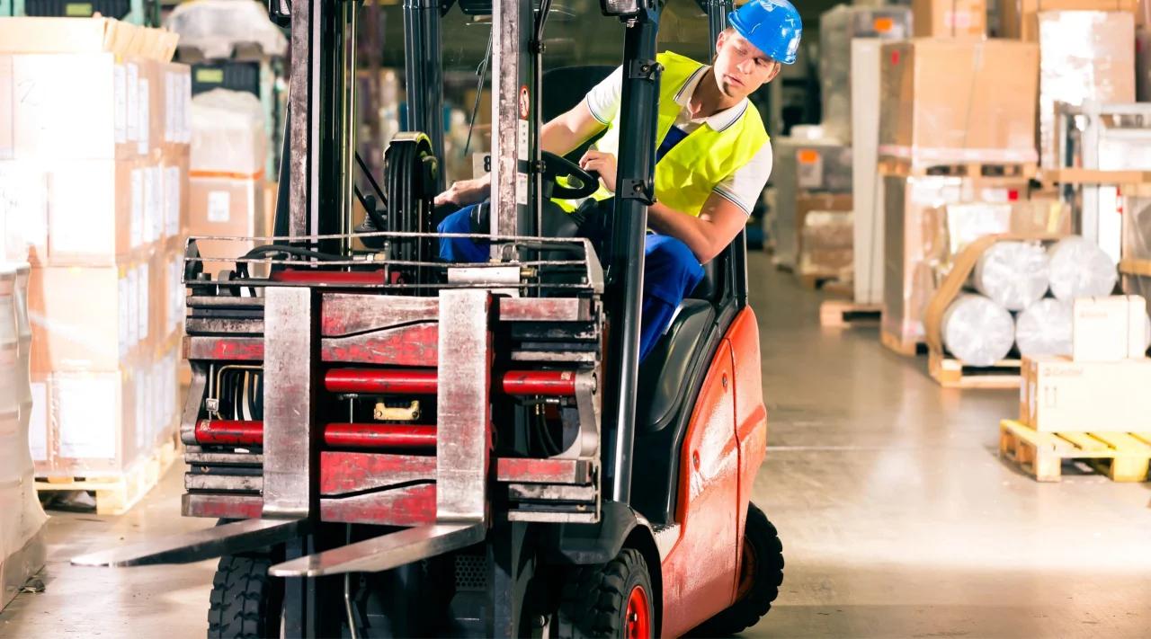 Forklift Operatörleri Nerelerde Çalışabilir?