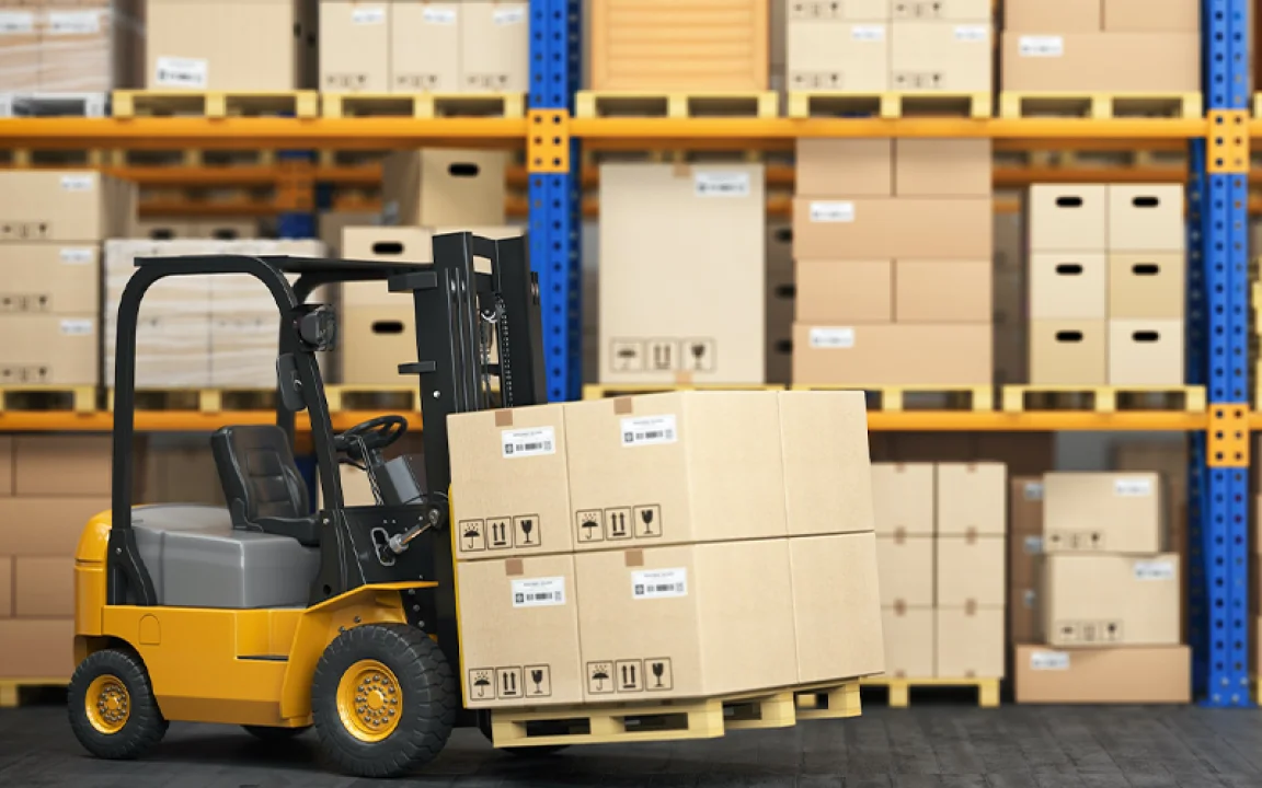 E-Ticaret Depolarında Forklift Kullanımı: Verimlilik ve Güvenliğin Anahtarı